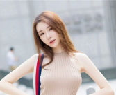 下载5758tv小姐姐,魅力四溢，网络红人的崛起之路